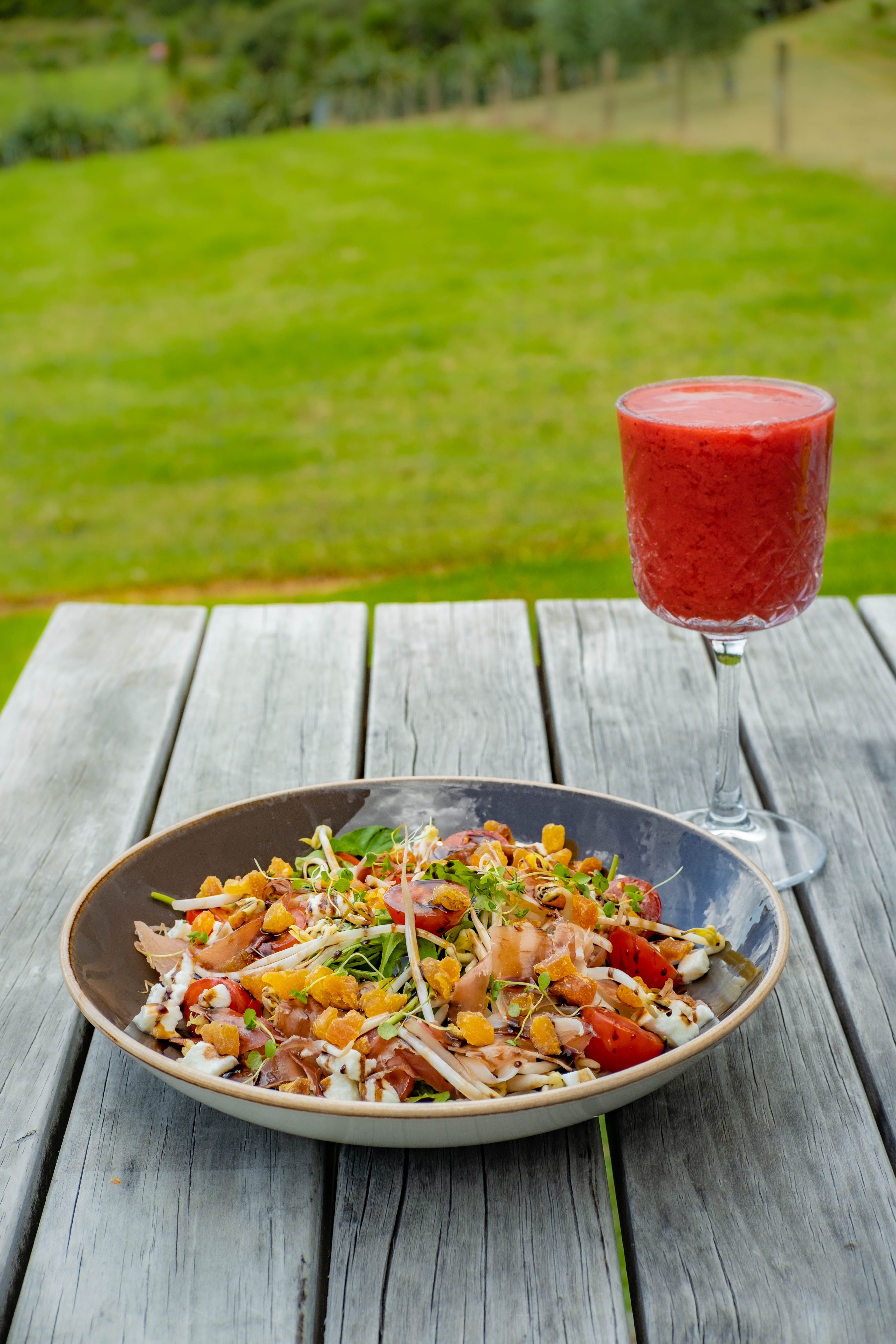 Bodega Eatery — Ensalada Mixta